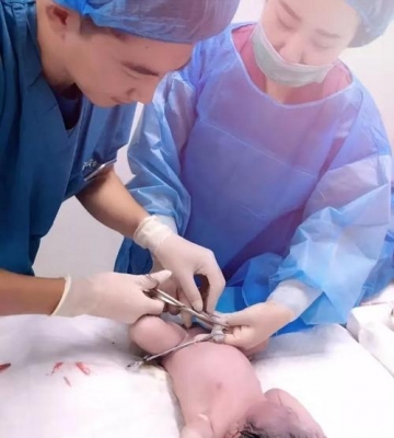 生完孩子脐带怎么处理
