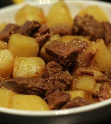 清炖牛肉的做法