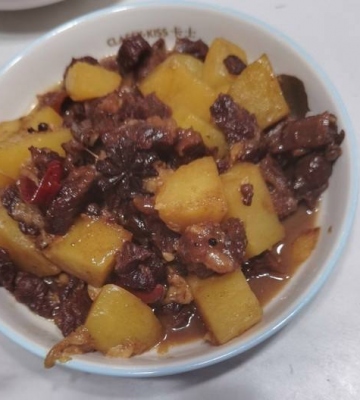 土豆牛肉的做法
