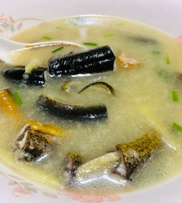 黄鳝炖汤的做法