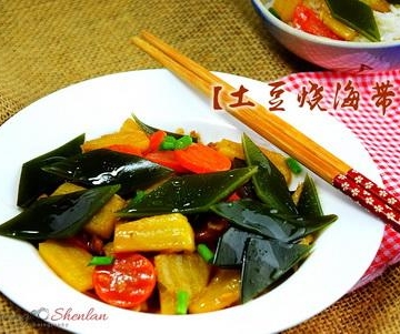 海带炖土豆片的做法
