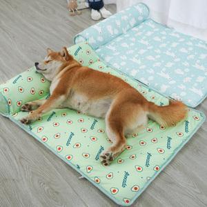 训练狗狗睡垫子