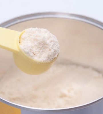 孩子换奶粉怎么