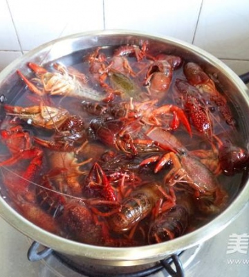 香辣小龙虾的做法视频