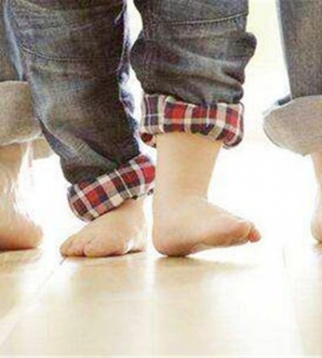孩子脚酸怎么回事