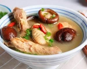 香菇炖鸡的做法