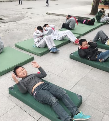 高强度的耗体能的运动