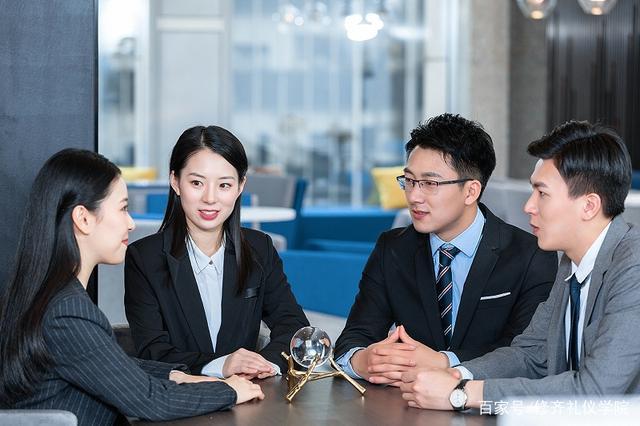 如何正确社交