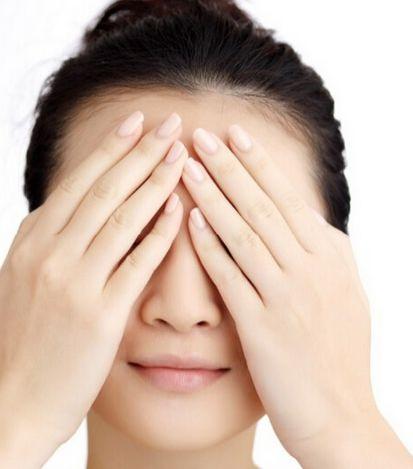 如何避免眼睛干涩
