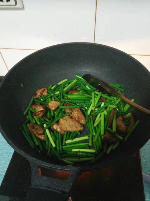 如何在家里煮饭