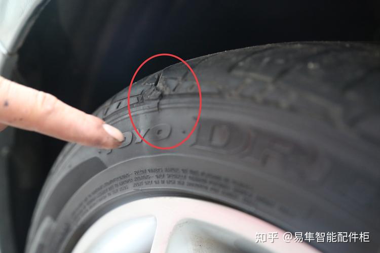 如何正确换轮胎