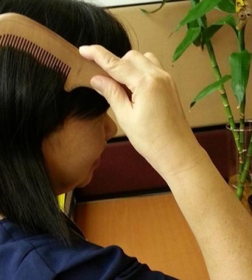 如何正确的梳头