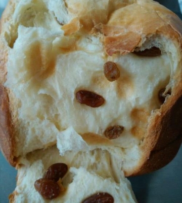 如何制作口感丰富的法式葡萄干面包